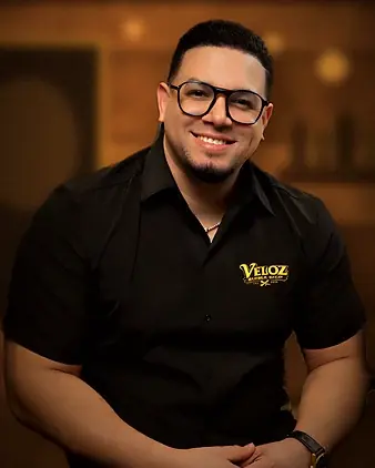 Tony Veloz